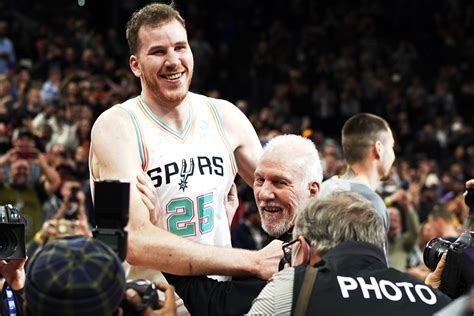 Spurs aim to boost playoff chances vs. skidding Pacers.